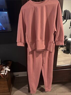 Yelete: Dusty Rose Two-Piece Lounge Set (M)